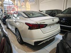 نیسان ئەلتیما